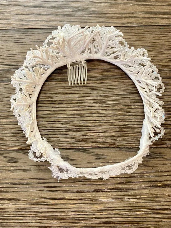 Vintage Women's Wedding Tiara White Faux Crystals Pearls Headpiece Bridal 90's - Picture 5 of 7